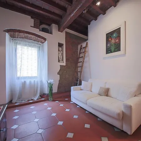 Santa Maria Apartment