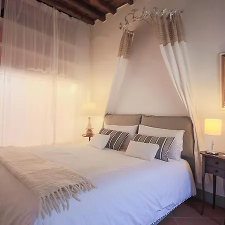 Santa Maria Apartment Florence